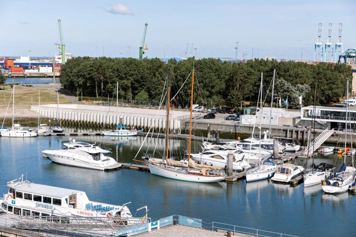 Huswell - Lovely New Apartment At The Harbor + Parking Brugge Eksteriør bilde