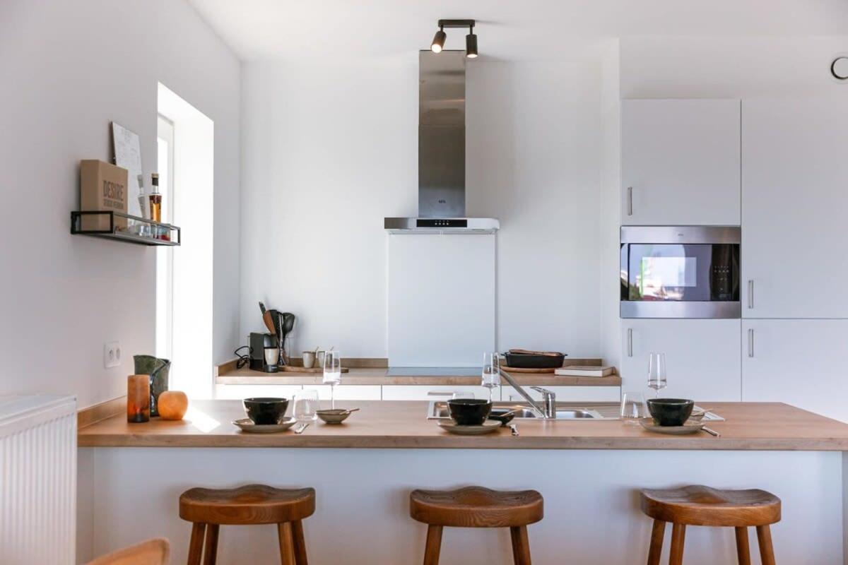 Huswell - Lovely New Apartment At The Harbor + Parking Brugge Eksteriør bilde